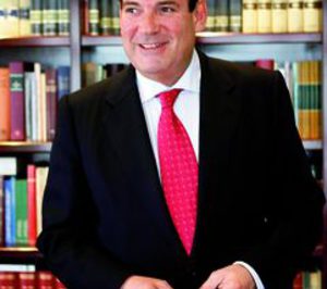 “Si actualmente subir los precios de los servicios turísticos sería un suicidio, la única opción es reducir los costes”