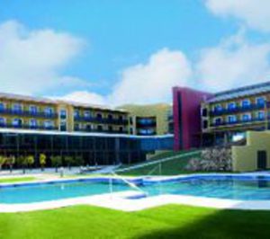 Vicente Romero crea la cadena Horizonte Verde