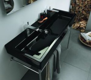 Duravit alcanza la elegancia en blanco y negro