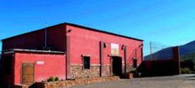 Bodegas Laujar rechaza la proximidad del vertedero municipal