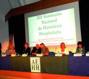 El Seminario de la AEHH mejoró en espacio comercial e igualó la mejor de sus asistencias