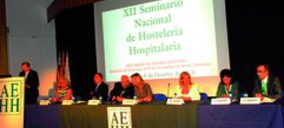 El Seminario de la AEHH mejoró en espacio comercial e igualó la mejor de sus asistencias