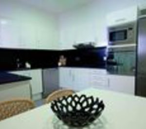 Izaka inaugura unos apartamentos junto al Sixty Two