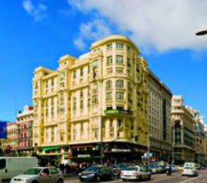 El hostal Metropol se vuelve Praktik