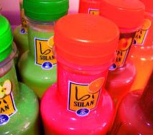 Osborne relanza su gama de bebidas Bisolán