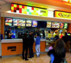 Eat Out suma tres Pans y un Pollo Campero