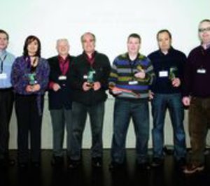 Nacex frena el descenso