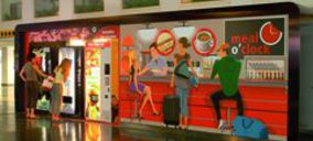 Áreas toma la explotación de la restauración del aeropuerto asturiano