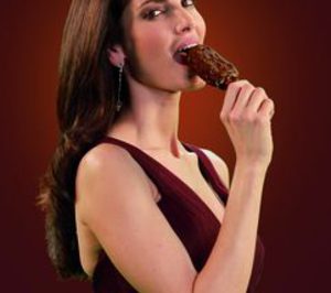 Magnum cumple 20 años de la mano de Eugenia Silva