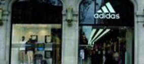 Adidas abre de nuevo su establecimiento de la ciudad condal