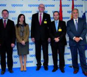 Uponor estrena nuevas instalaciones centrales