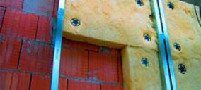 Las lanas minerales aislantes mantienen el tipo