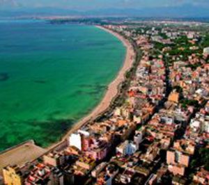 La FEHM aboga por la eliminación de 10.000 plazas en Playa de Palma