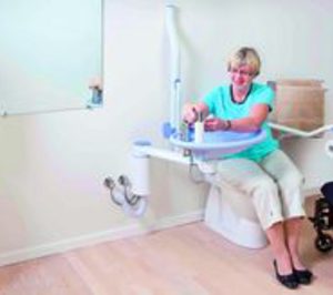 Ugari incrementa sus ayudas técnicas para baños