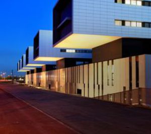 Lamp ilumina el Hospital de Reus