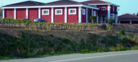 Navarro López adquiere Viña Valoria