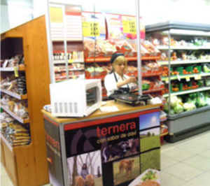 Miguel Vergara y Grupo El Arbol aúnan fuerzas para promocionar la carne de vacuno