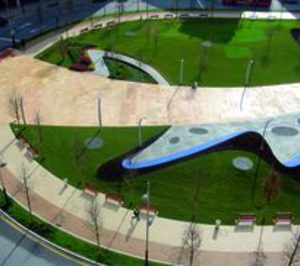 La Paloma pavimenta la Plaza Euskadi