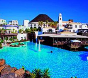 Sol Meliá desafilia en Canarias uno de sus hoteles más emblemáticos