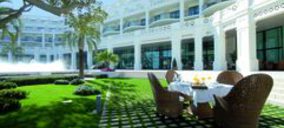 El chef Rafa Santos colabora con el hotel Santos Las Arenas