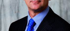 Martínez Carretero asume la dirección financiera de Almirall