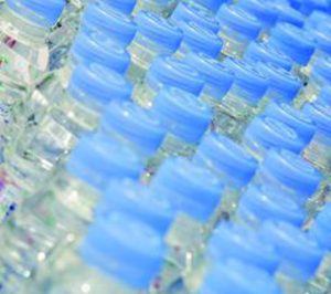Aguas Envasadas en Horeca: Prosigue la caída