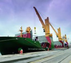 La alemana Rickmers abre nueva línea desde el puerto de Bilbao
