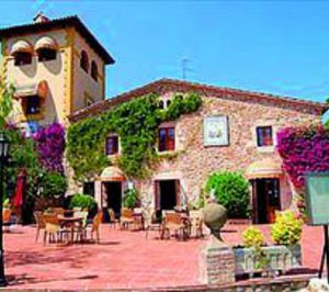 El hotel Mas Torrellas tendrá un campo de nueve hoyos