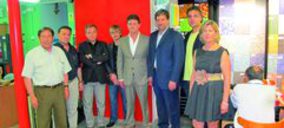 Reyes Suero, inauguración y proyecto de reforma entre manos