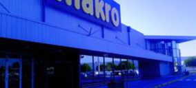 Makro extiende a Cádiz su nuevo modelo de almacén