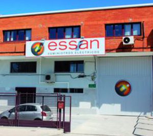 Essan inaugura su tercer almacén