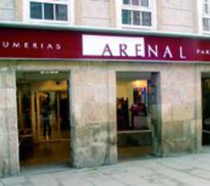 Arenal reorganiza su estructura y espera crecer este año
