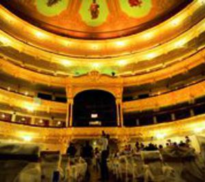 Ursa remodela el Teatro Bolshoi