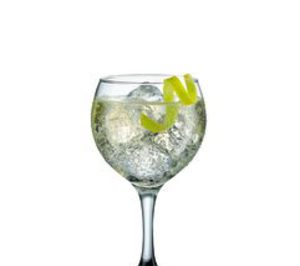 Licores: La crisis ajusta posiciones