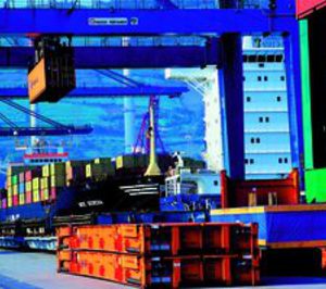 Málaga, Las Palmas, Almería y Algeciras impulsan el tráfico portuario