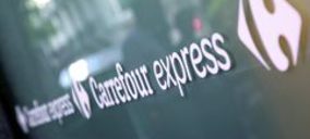 Carrefour se refugia en el supermercado