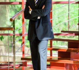 “Hay que romper las reglas del juego”