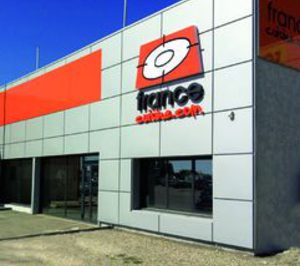 Cocinas.com abre nueva tienda en Francia