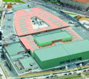 Carrefour prepara la apertura de su primer híper del año