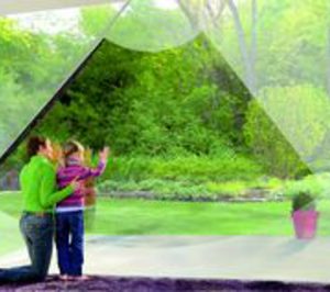 AGC presenta la gama de vidrios Planibel Low-e Anti-Fog