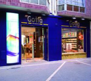 Gotta abre nueva tienda pero clausura otra