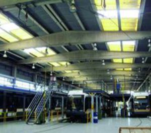 Lledó ilumina el taller de Naranjos de Metrovalencia