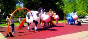 Serma instala sus juegos infantiles en Malta y Letonia