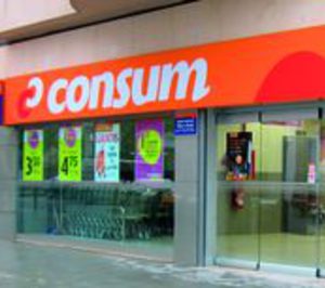 Consum se centra en las apertura propias en 2011
