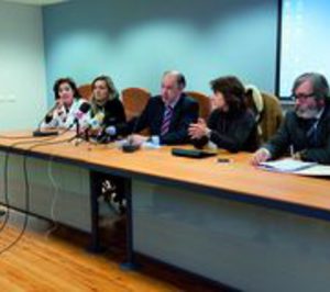 Osasunbidea apuesta por centralizar los laboratorios de salud
