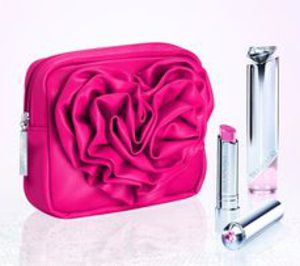 Swarovski lanza una edición limitada de Aura para San Valentín