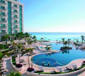 Sandos incorpora finalmente su enseña al hotel propio de Cancún