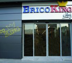 Bricoking inaugura un nuevo centro