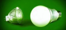 Un empresario español inventa una bombilla que dura toda la vida