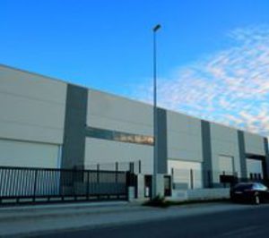 Leche Pascual refuerza su área logística